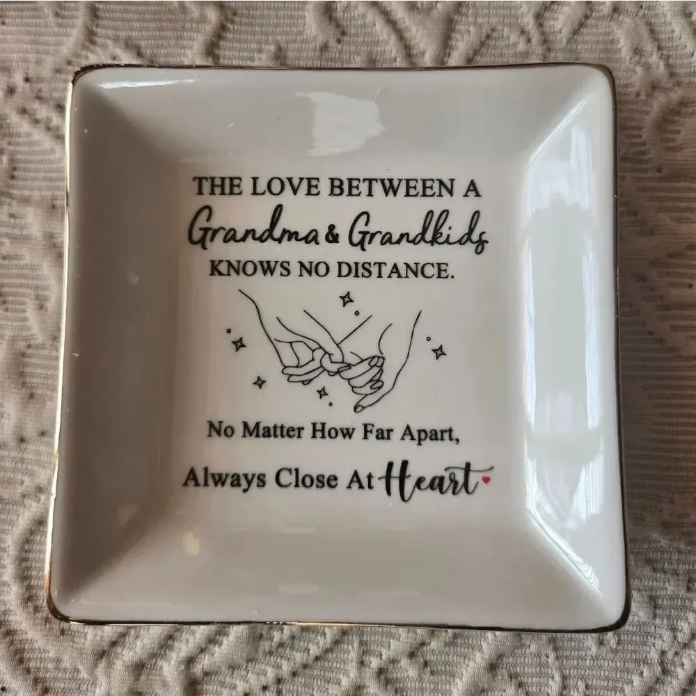Grandmas Trinket Tray NWT